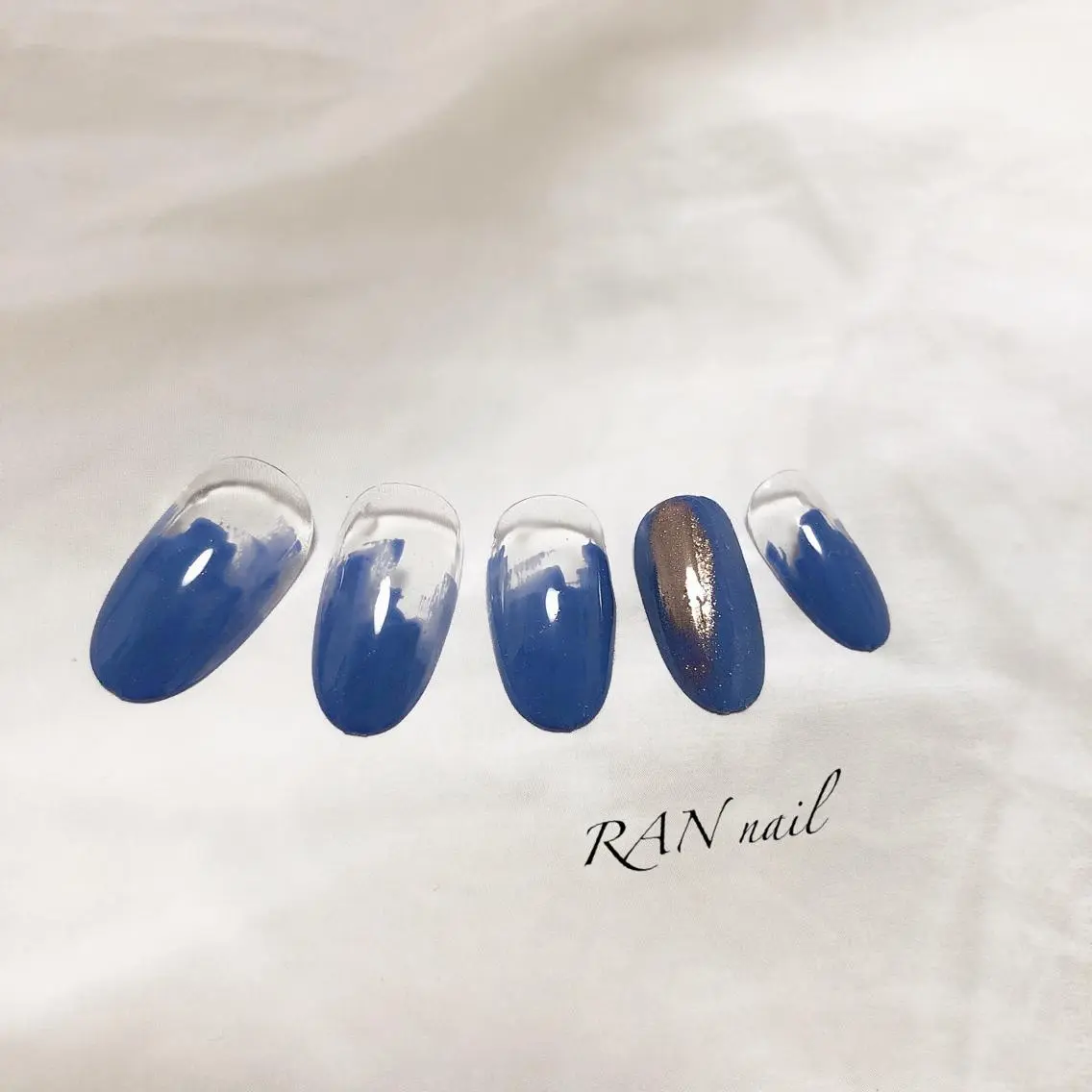 ネイル フットネイル キラキラネイル マットネイル ミラーネイル ニュアンスネイル RAN nailのネイルデザイン