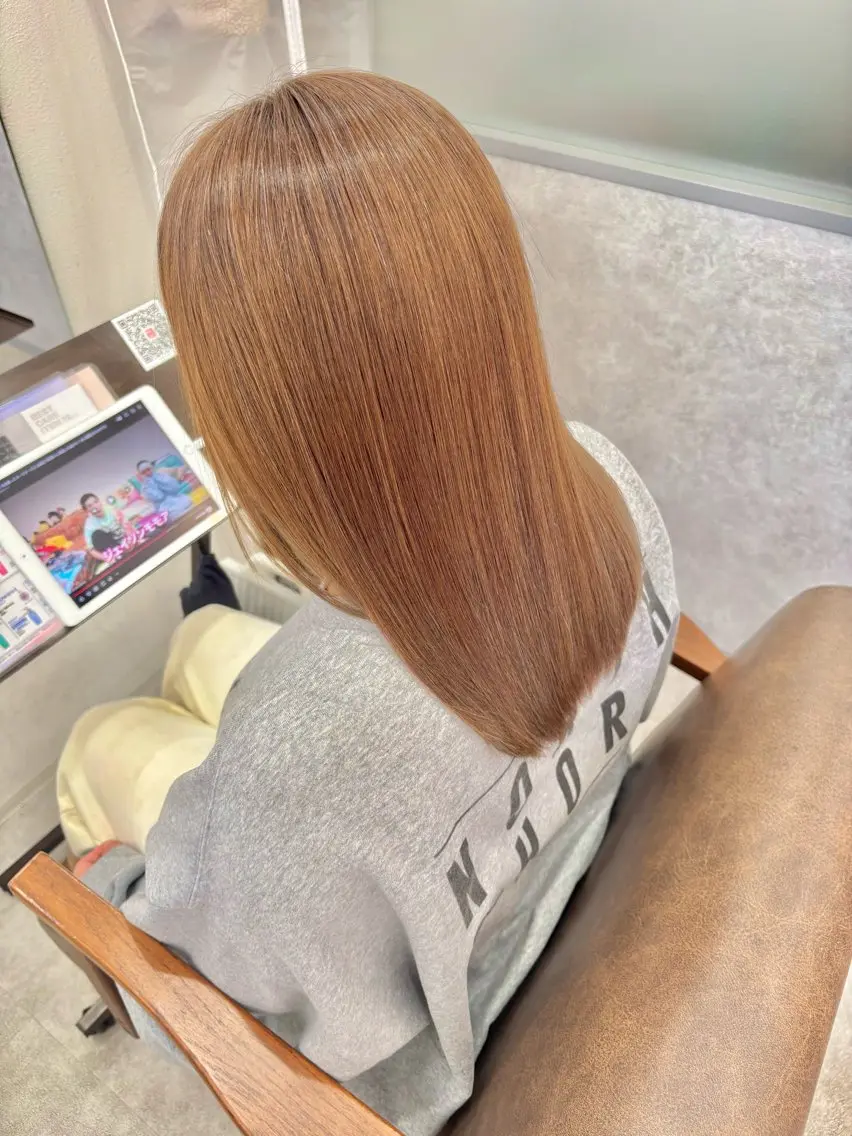 ミディアム カット ヘアカラー トリートメント 久保田康雅 辻堂 髪質改善×縮毛矯正のヘアスタイル