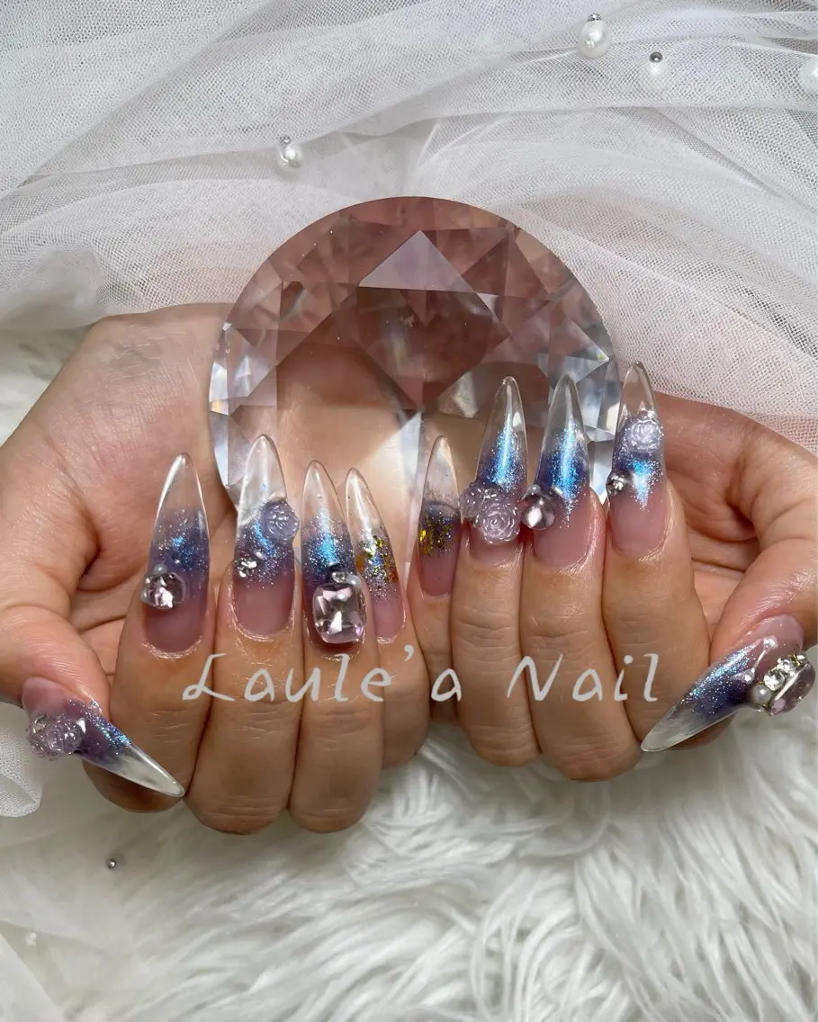 ネイル ハンドネイル 🌈 Laule'aのネイルデザイン