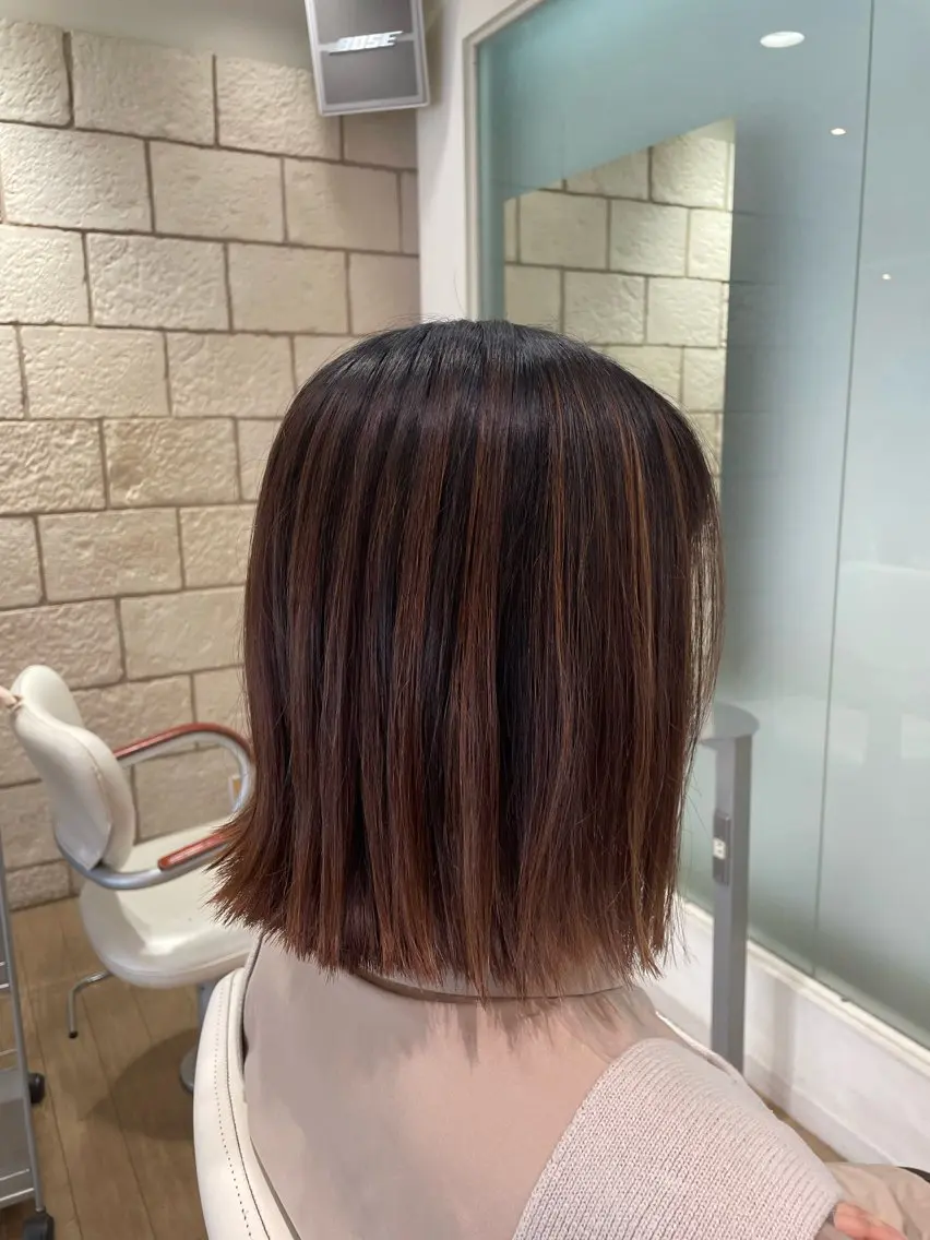 ミディアム 切りっぱなしボブ ボブ ナチュラルショート/ 大田十聖🌱のヘアスタイル