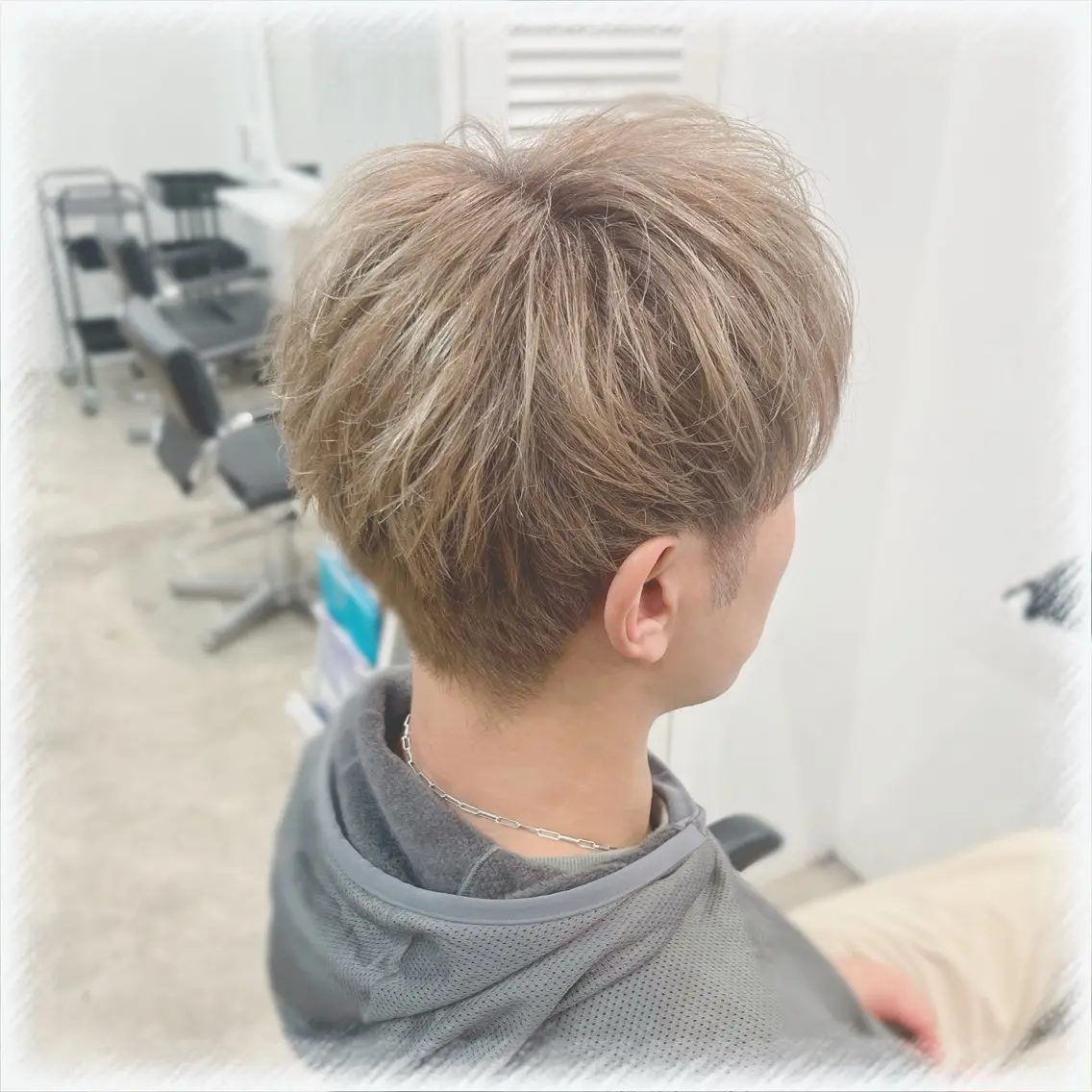 ˗ˋˏ🤍 m i n i m o 限 定 料 金 ‎🤍ˎˊ˗          ꒰ メンズカット + シャンプー ꒱の写真