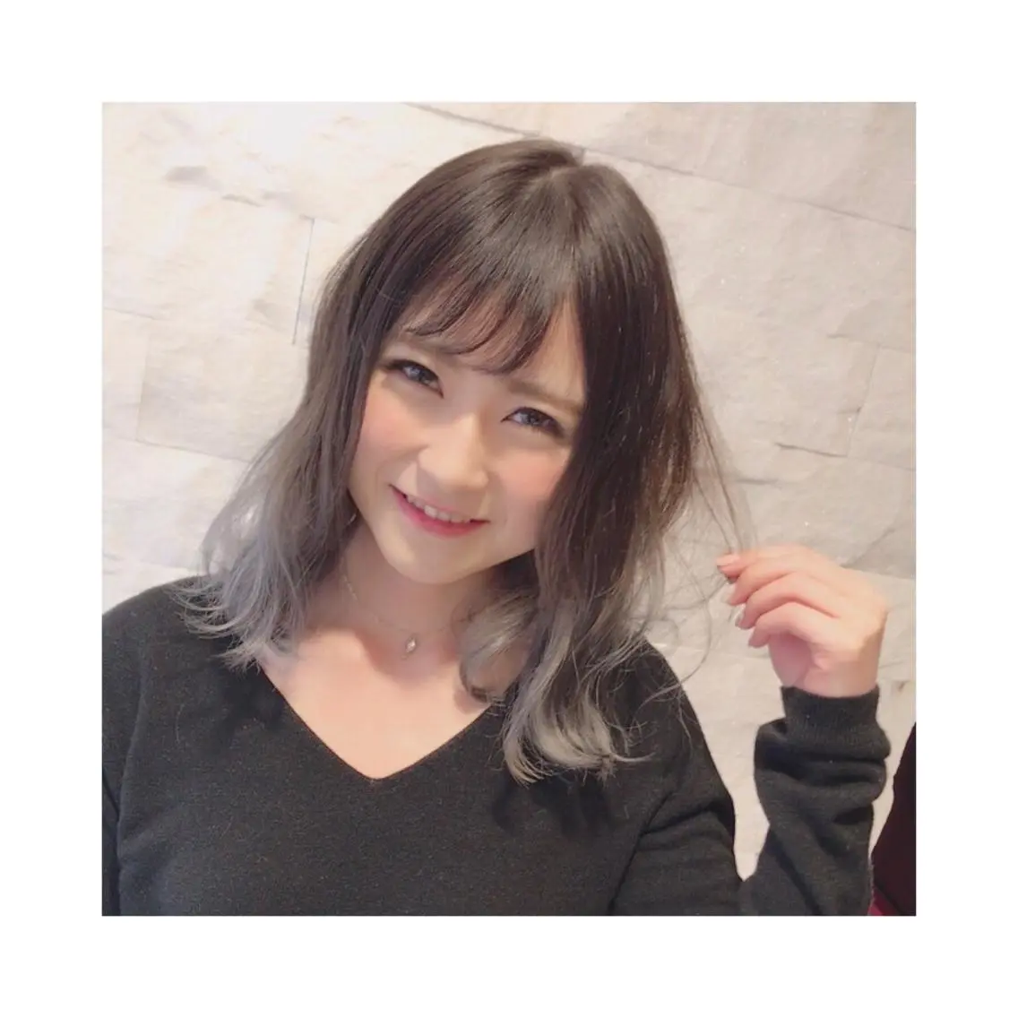 セミロング カラー YUI𓍯エクステ /ニュアンスカラーのヘアスタイル