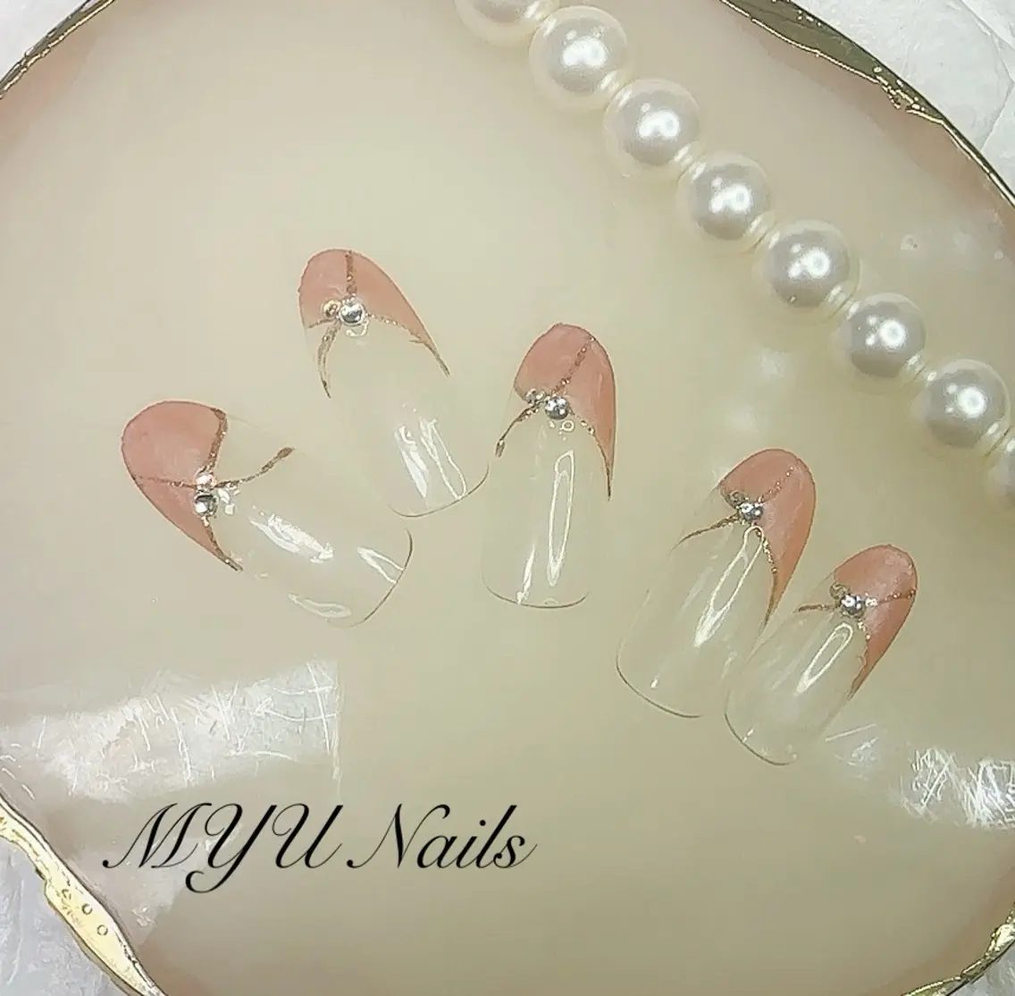 ネイル フレンチネイル ニュアンスネイル🌈 MYU Nailsのネイルデザイン