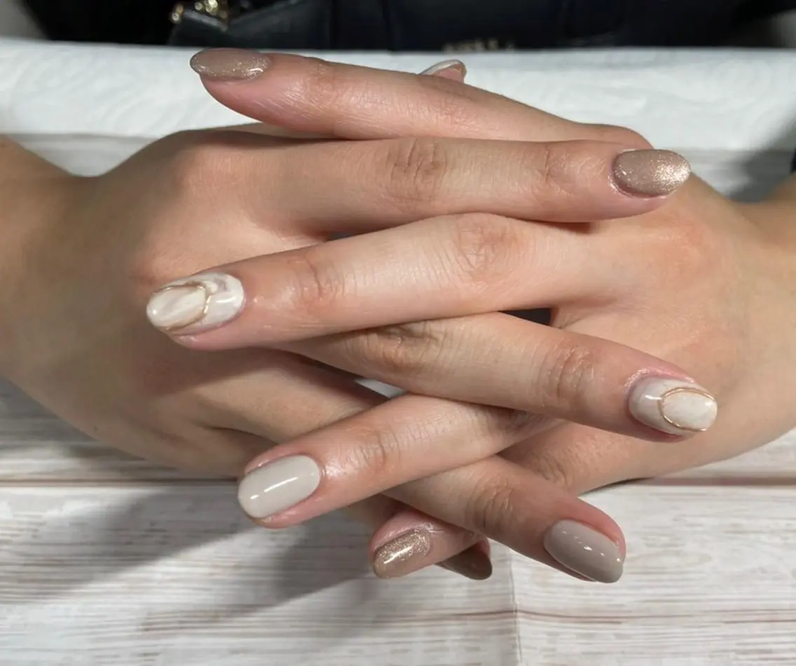 ネイル Agu. Nail tomoのネイルデザイン