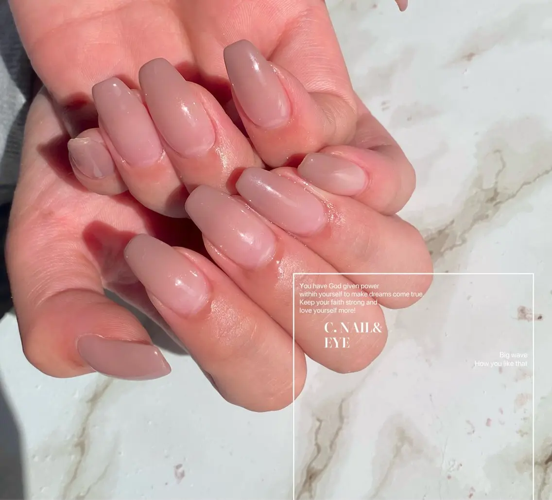ネイル オフィスネイル ワンカラーネイル C.Nail &Eyeのネイルデザイン