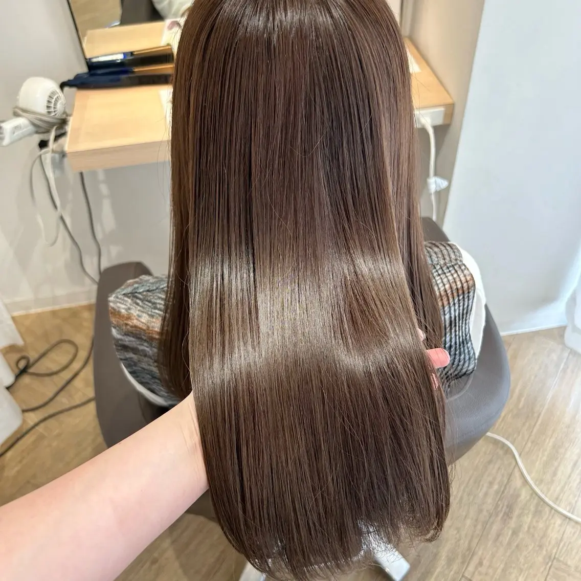 ロング カラー カット ヘアカラー トリートメント 砂野 真璃奈のヘアスタイル