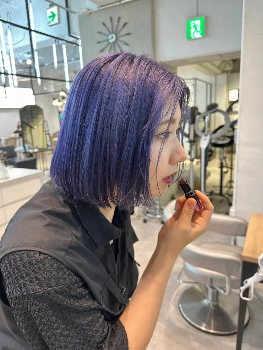 カラー ヘアアレンジ ネイル パープル ハイトーン特化 pepe🎀のヘアスタイル