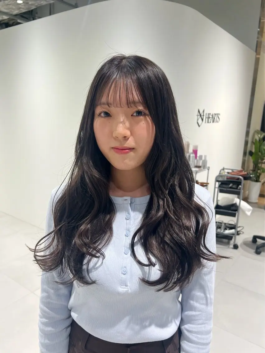ロング カラー グレージュ 似合わせ/レイヤー 💟SAEのヘアスタイル