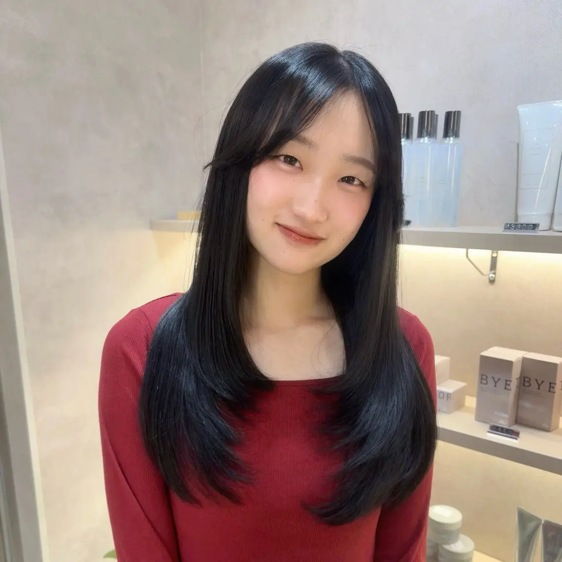 ロング ナガヨ ユウカのヘアスタイル