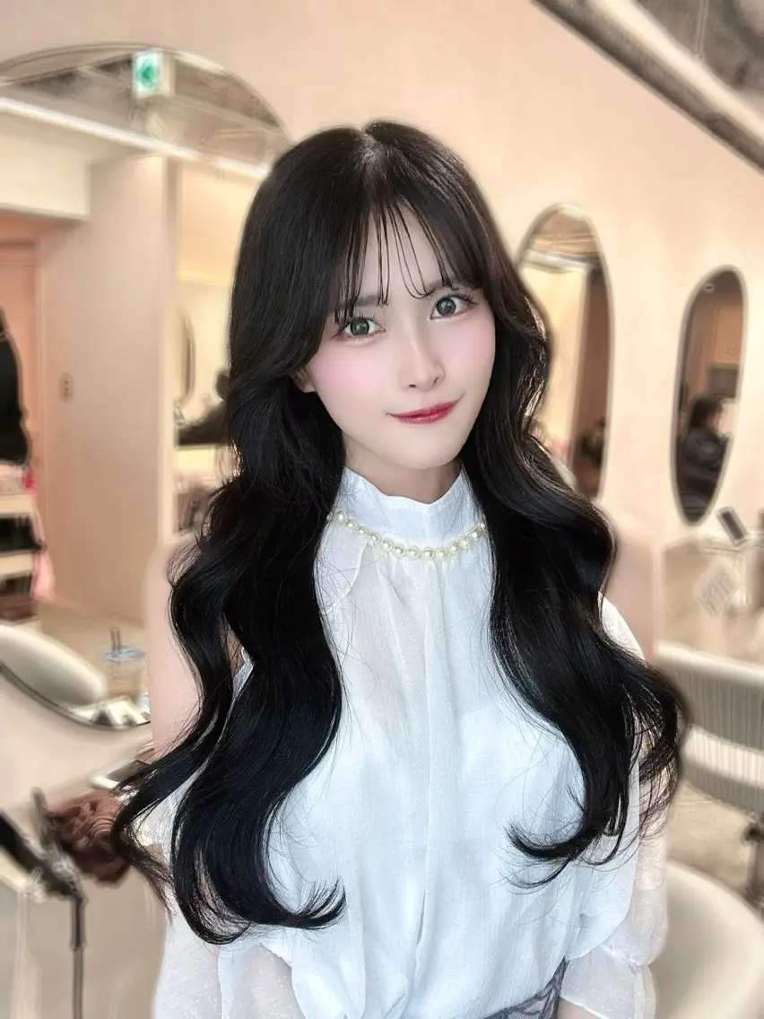 ロング カラー シールエクステ くびれヘア エクステ 顔周りカット 髪質改善 新宿/韓国風レイヤー /エクステ/YUTOのヘアスタイル