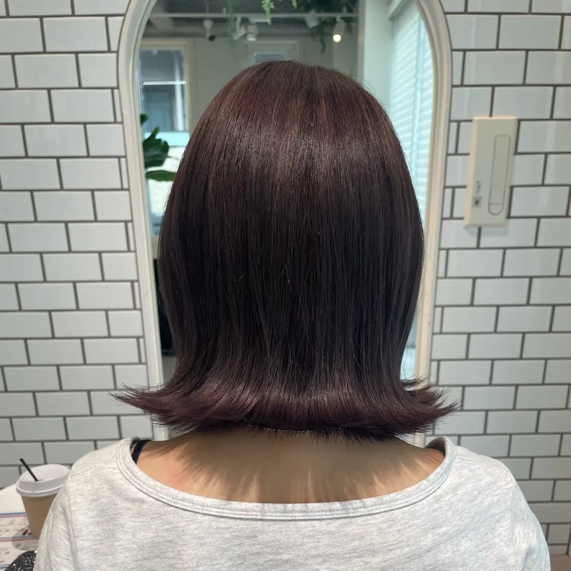 ミディアム カラー ブリーチ トリートメント 松井 悠希のヘアスタイル