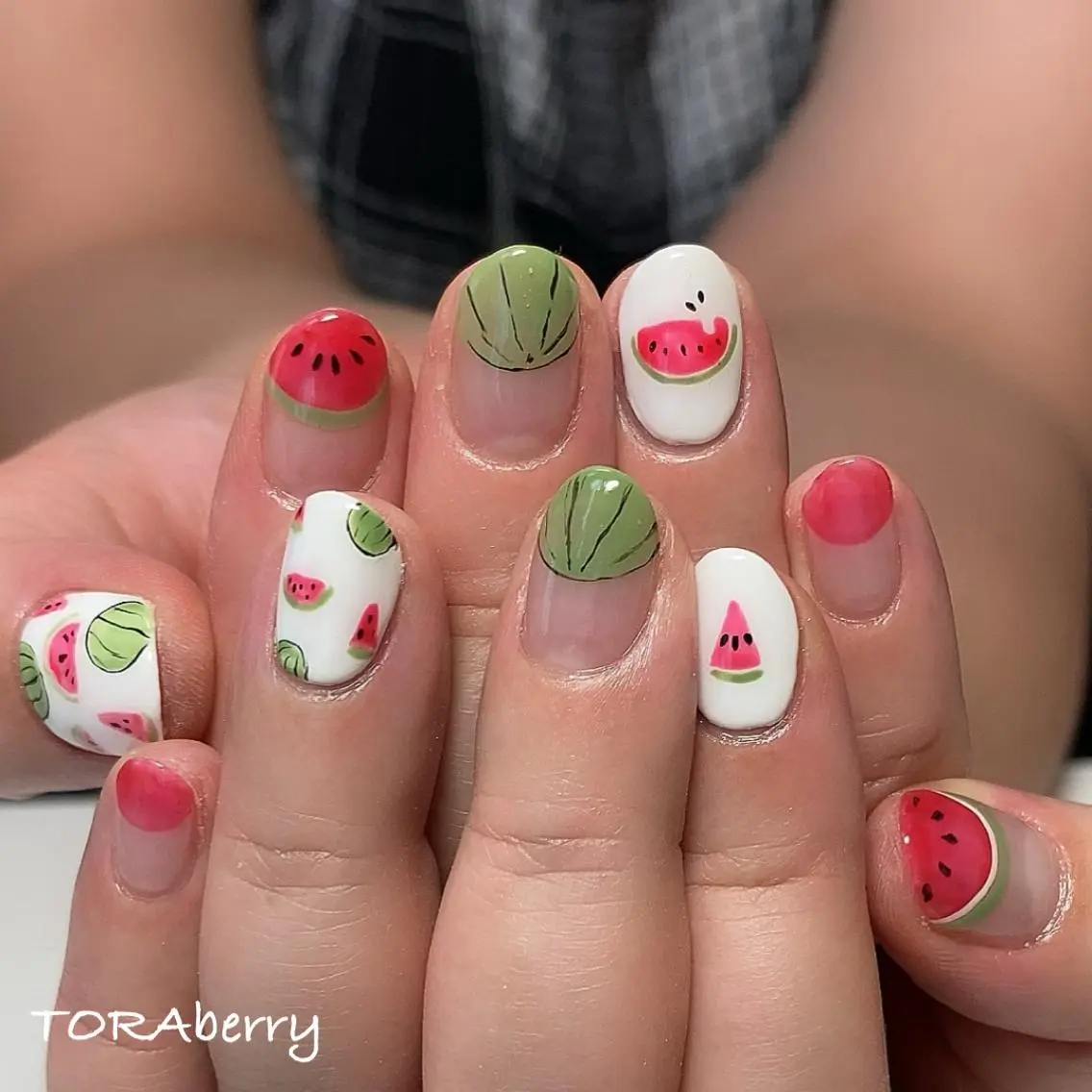 ネイル ネイリスト なつみのネイルデザイン