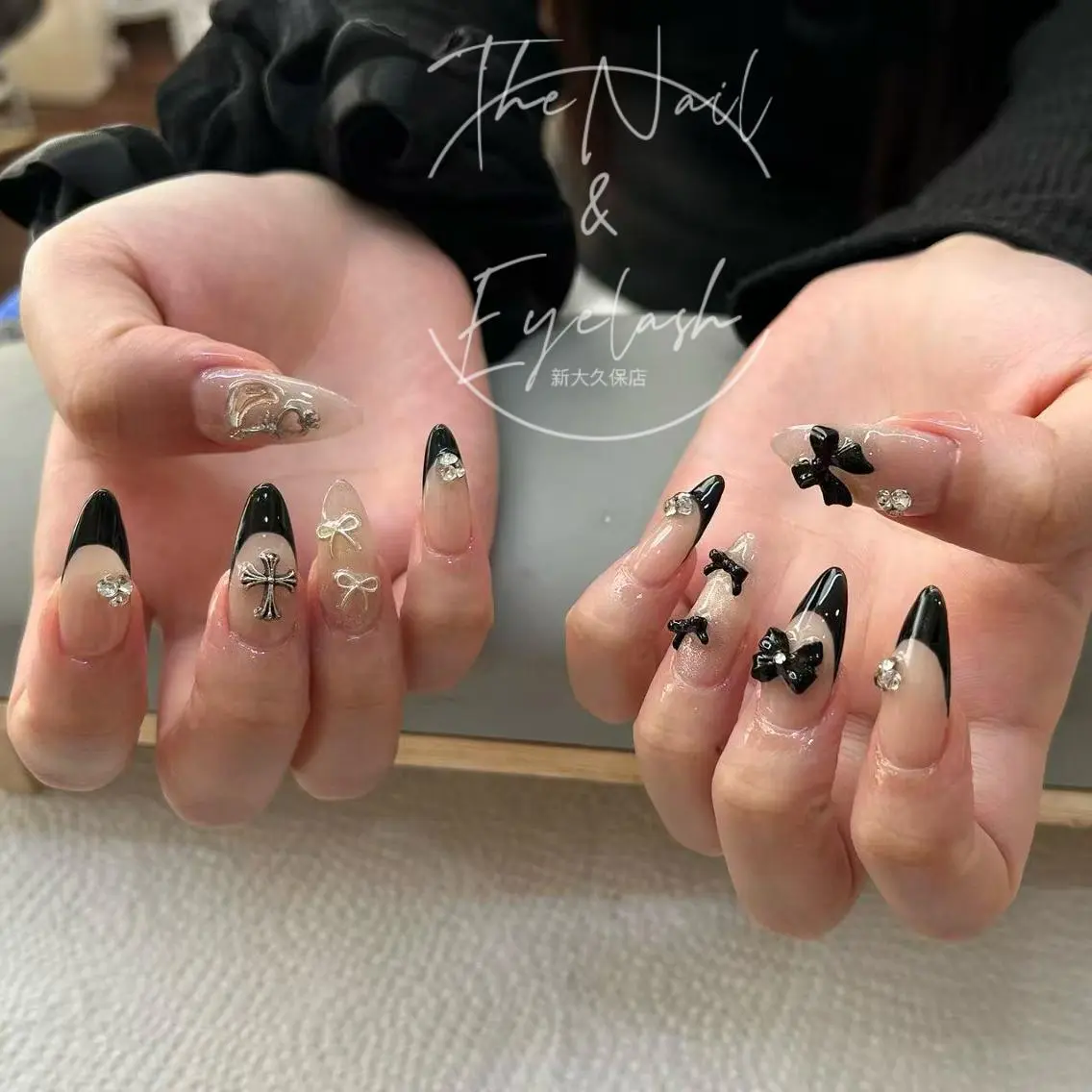 ネイル ガーリー ハート キラキラネイル 韓国ネイル ロングネイル ハンドネイル ハンドケア The  Nail 新大久保店のその他イメージ