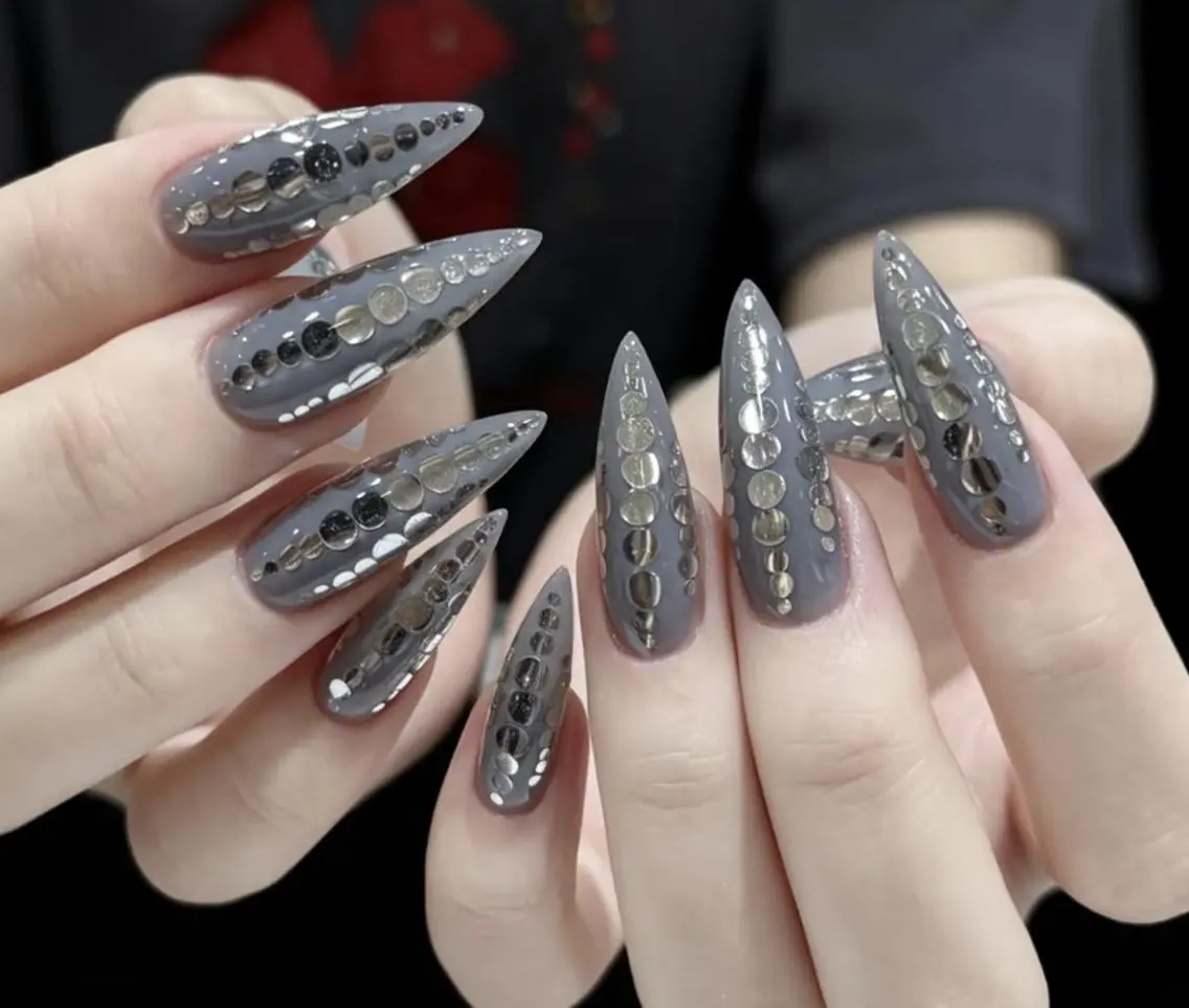 ネイル ハンドネイル エリ🫧 nail池袋東口のネイルデザイン