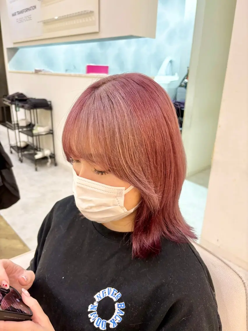ミディアム ヘアカラー トリートメント 透明感カラー/レイヤ ーカット/須永さくらのヘアスタイル