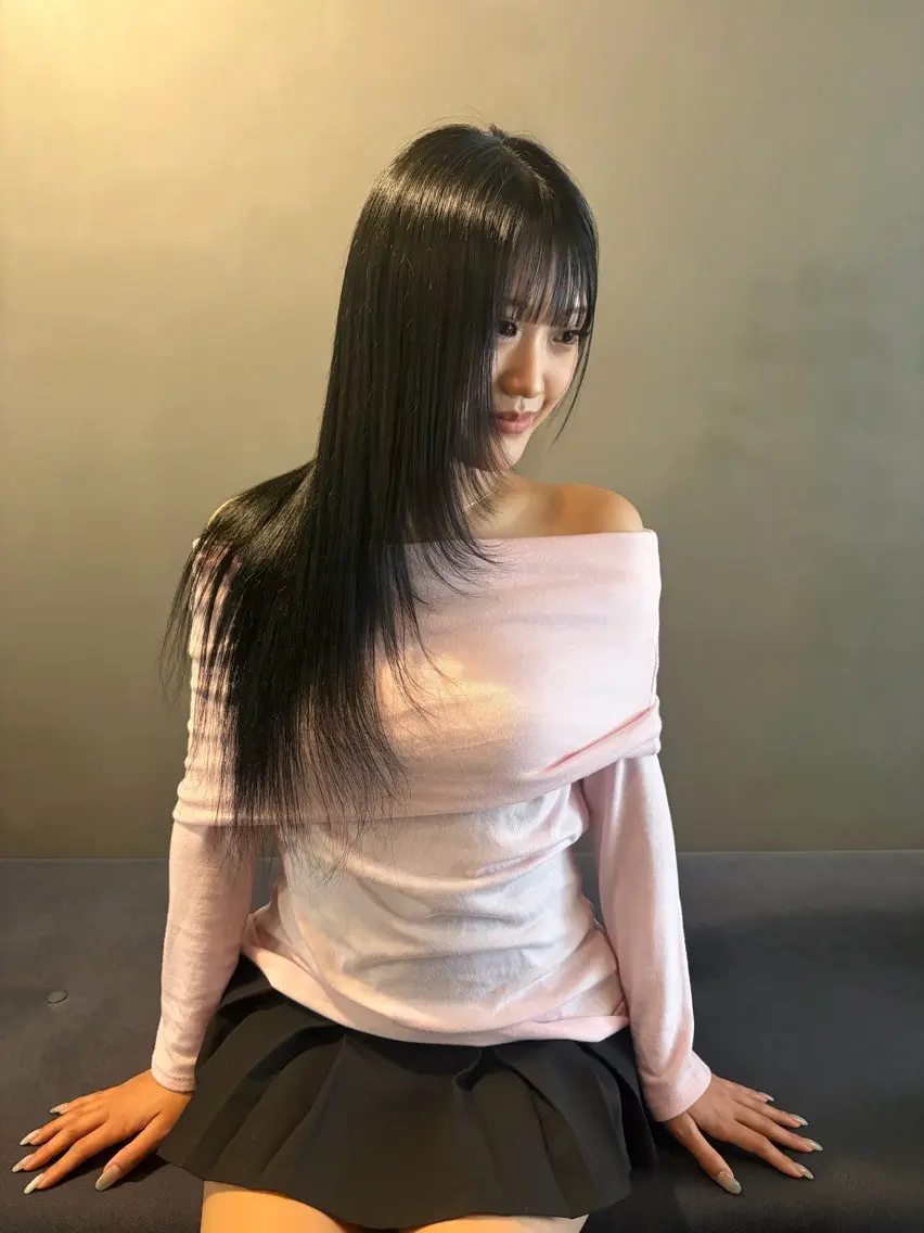 ロング カラー 髙橋 紗奈のヘアスタイル