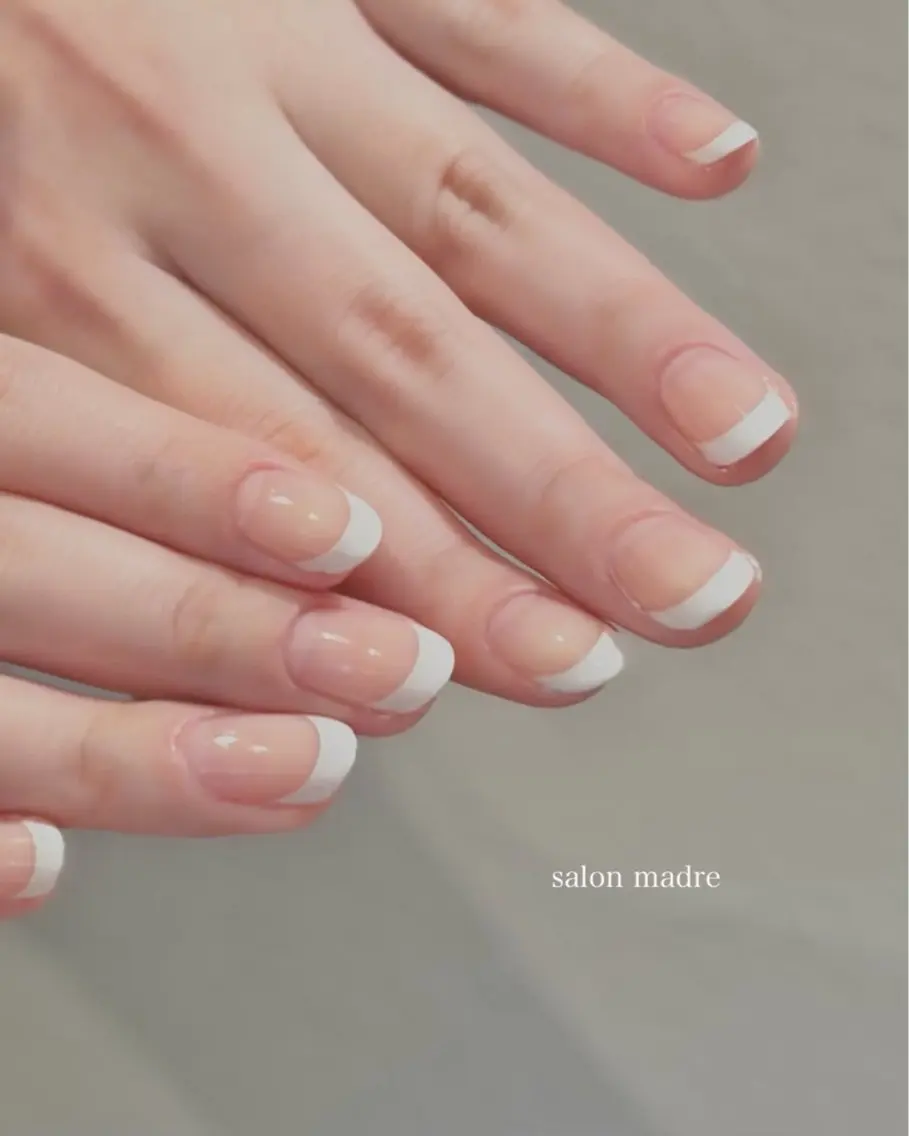 ネイル フレンチネイル salon madre Sakiのネイルデザイン