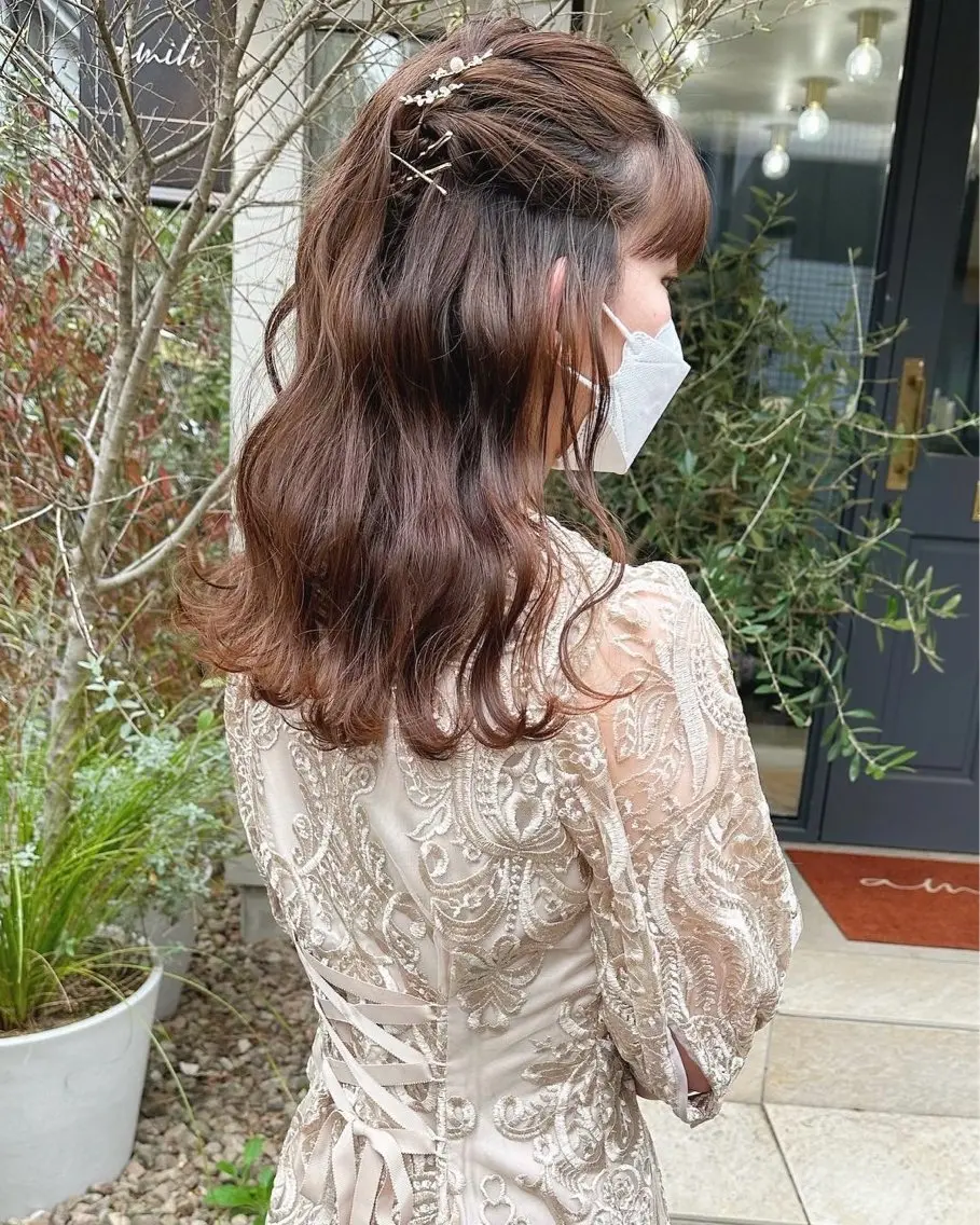 セミロング ヘアアレンジ ヘアセット レイヤーカット🪄 耳ツボ🎀Ayumiのヘアスタイル