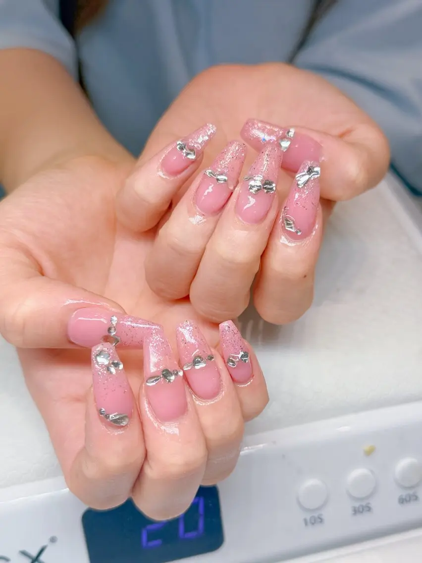 カラー RUBY NAIL& BEAUTY SPAのネイルデザイン