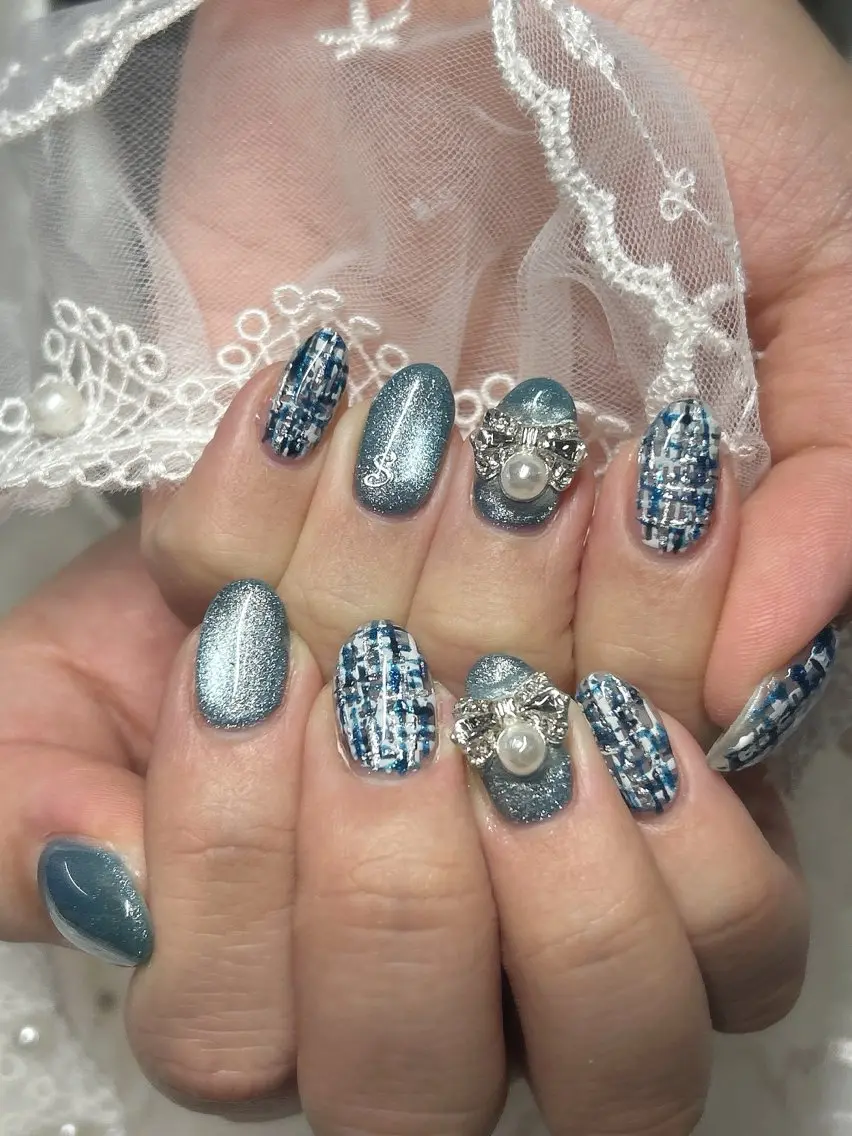 ネイル ブルー マグネットネイル リボン ハンドネイル Best Nail Yu🎀🫧のネイルデザイン