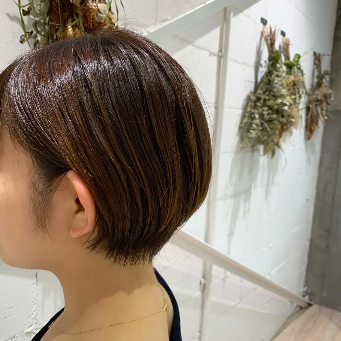 ショート カラー カット ヘアカラー トリートメント ayano ．のヘアスタイル