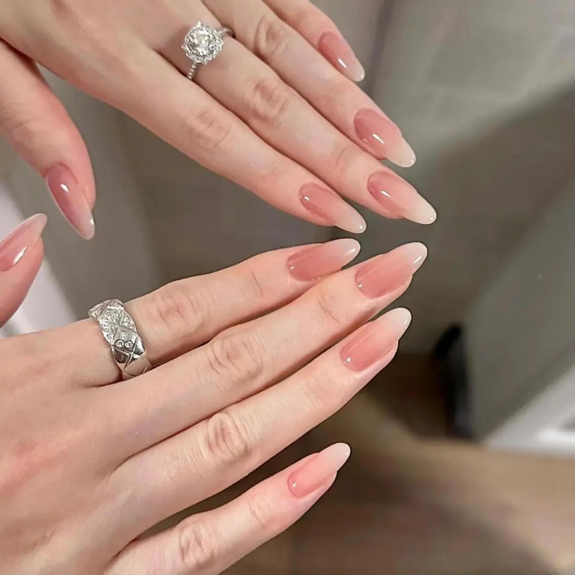 ネイル ハンドネイル 🎀 Ayaka_nailのネイルデザイン