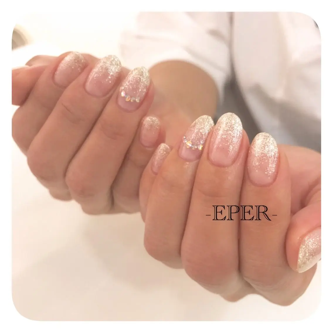 ネイル シンプルネイル ハンドネイル ネイルサロン -EPER-エペルのネイルデザイン