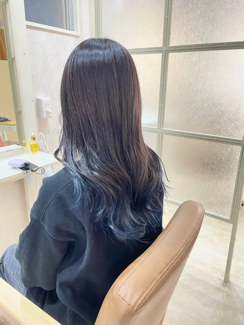 ロング カラー ヘアカラー トリートメント 〘 ROSSO〙 yunonのヘアスタイル
