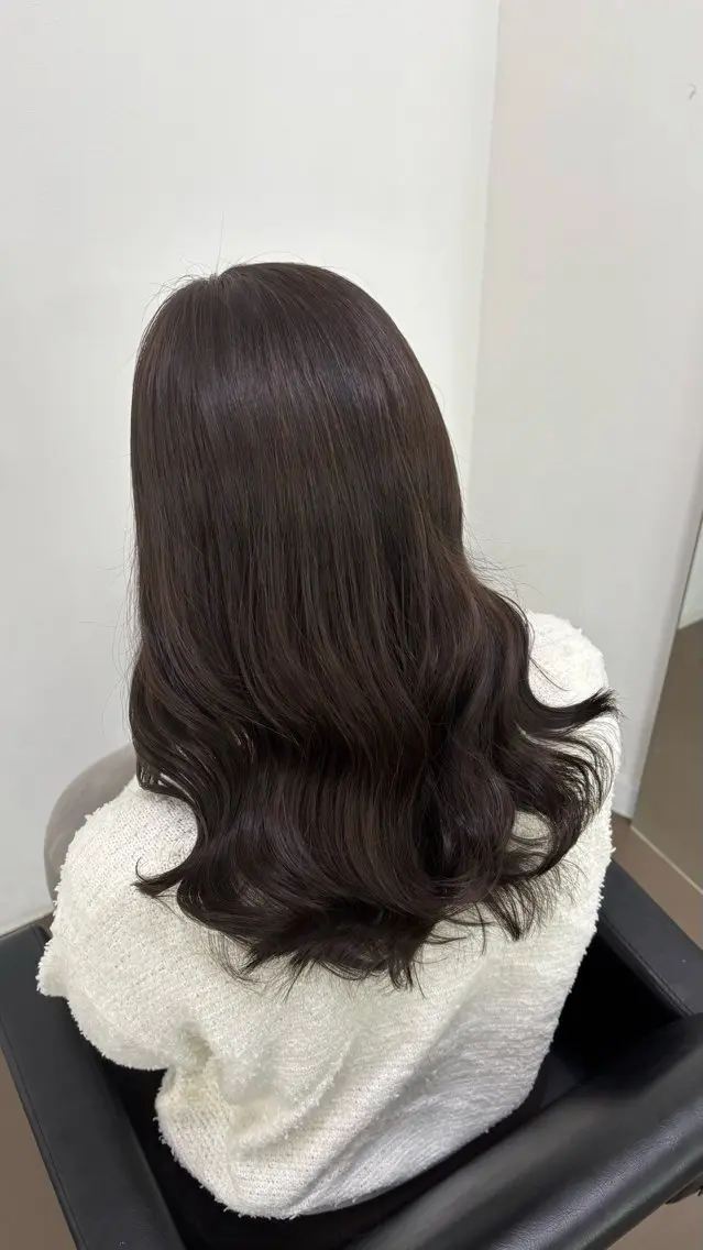 ロング カラー ヘアカラー トリートメント 【ioe 岡本】 🎀NOKO🎀のヘアスタイル
