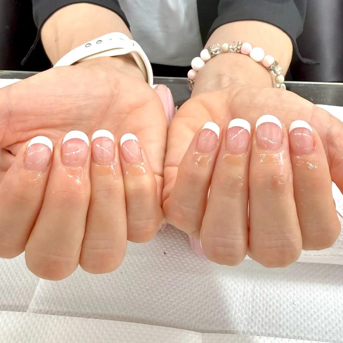 ネイル MAXKELLY正池 白フレンチ募集🕊️のネイルデザイン