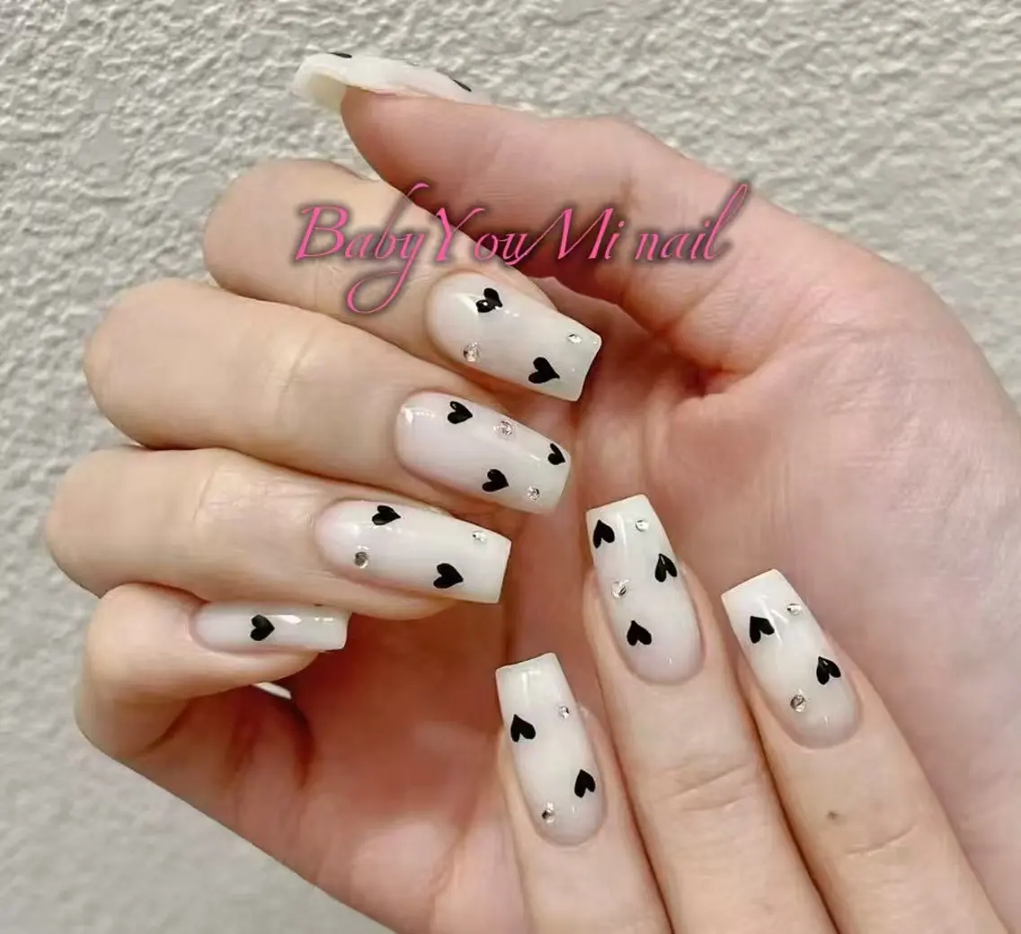 ネイル オーロラネイル チークネイル 成人式 フットネイル フレンチネイル ハンドネイル BabyYouMi nailのネイルデザイン