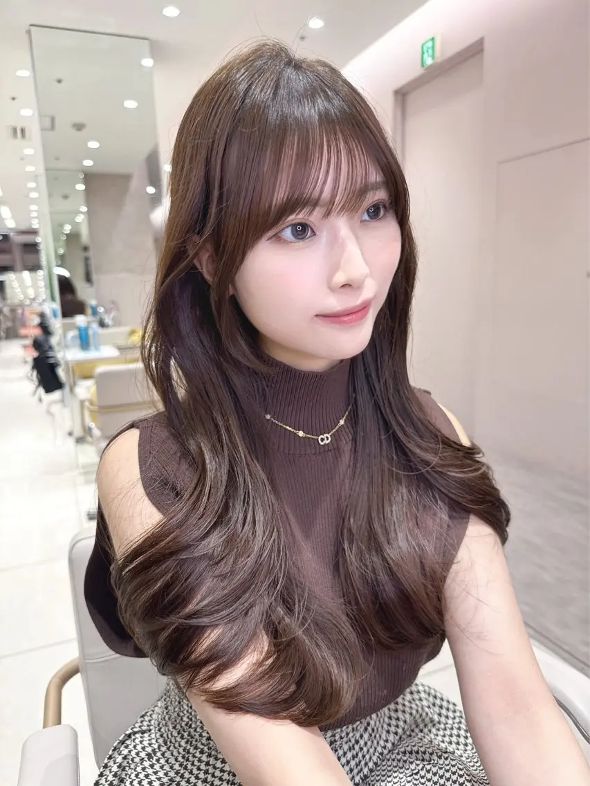 ロング カラー カット ヘアカラー トリートメント ヘッドスパ ヘアセット 韓国ヘア/レイヤー/ 顔まわり/りょーとのヘアスタイル