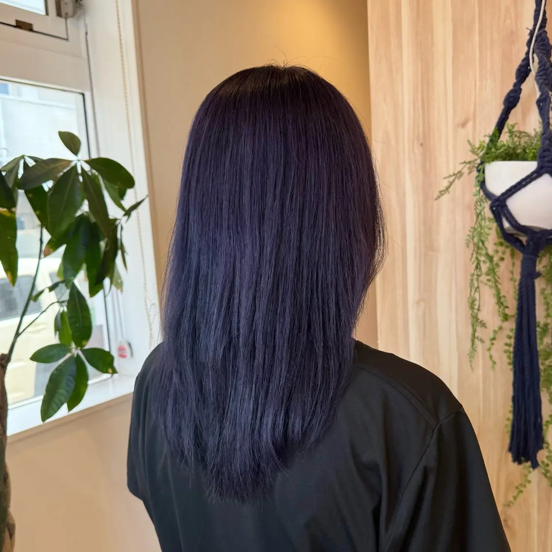 ロング メンズ ヘアカラー adorable 長谷川実夢のヘアスタイル