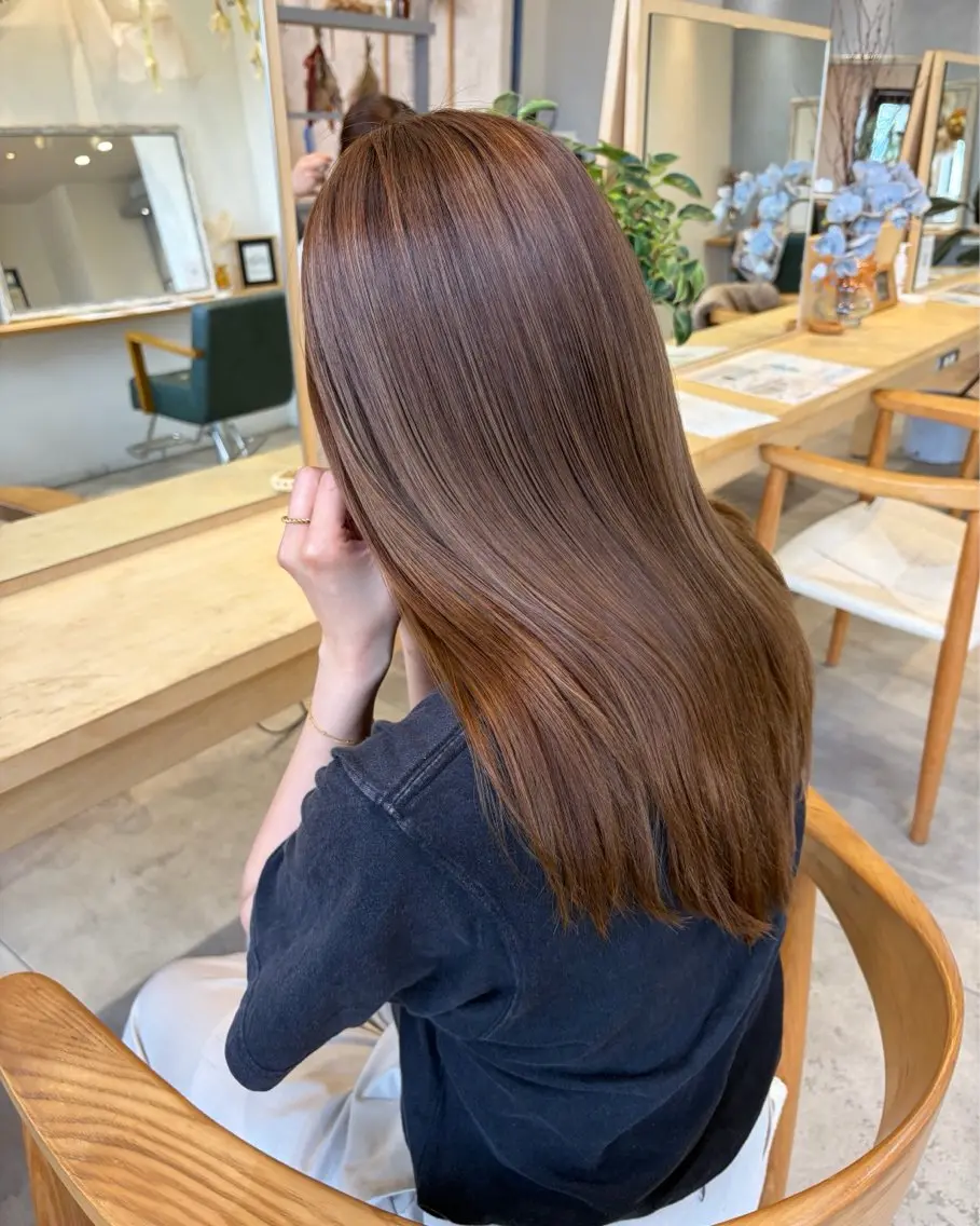 セミロング カット 縮毛矯正 glad みさきのヘアスタイル
