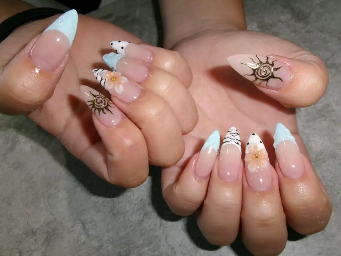 ネイル en.nail⭐︎ 丹波橋のネイルデザイン