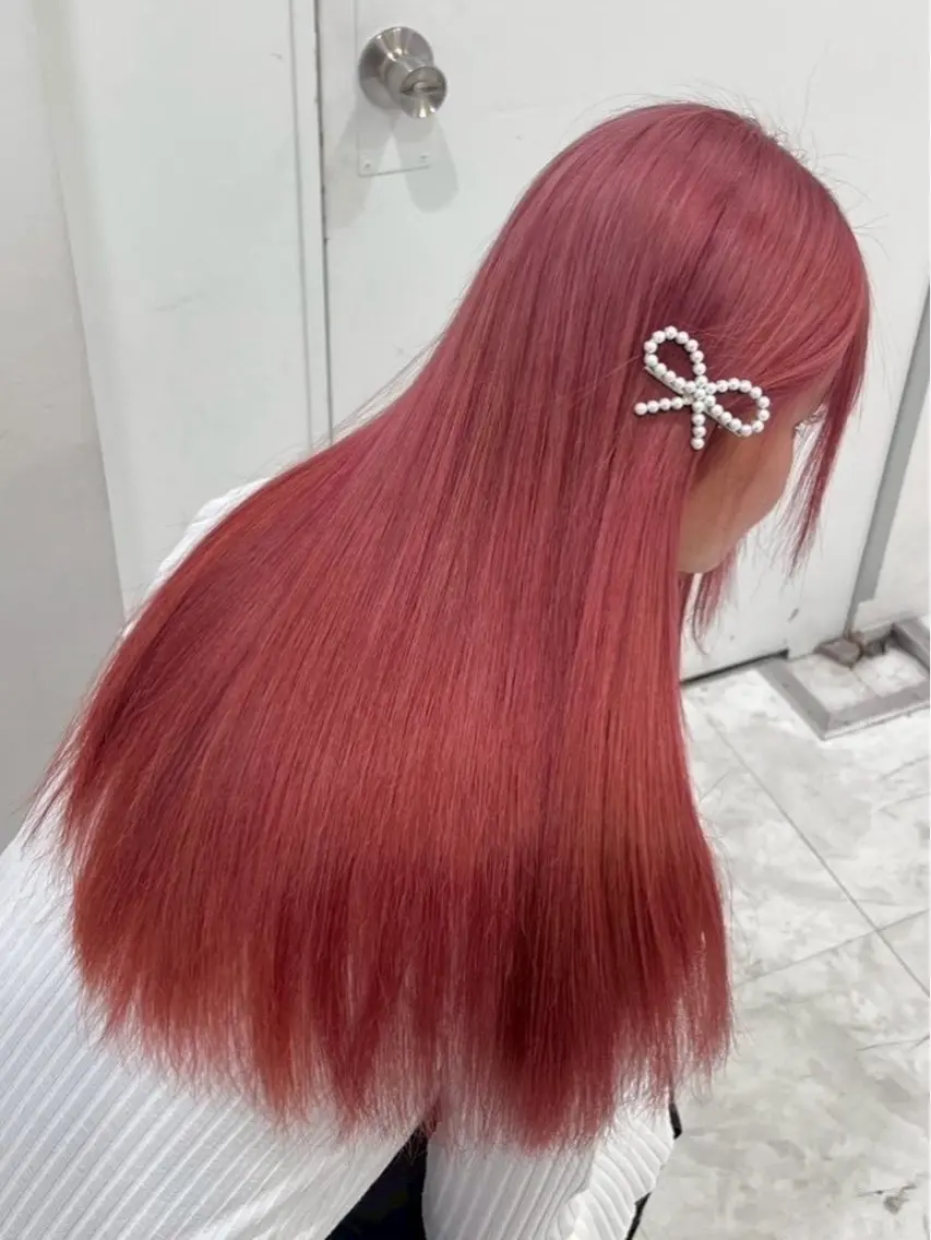 ロング カラー ヘアアレンジ ヘアカラー トリートメント 🌈くれは🎨デザイ ン🌟ダメージレスのヘアスタイル