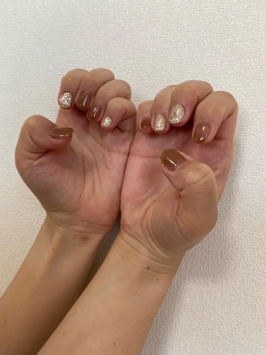 ネイル シンプルネイル ハンドネイル 自宅サロン FeelFreeのマツエク・マツパデザイン