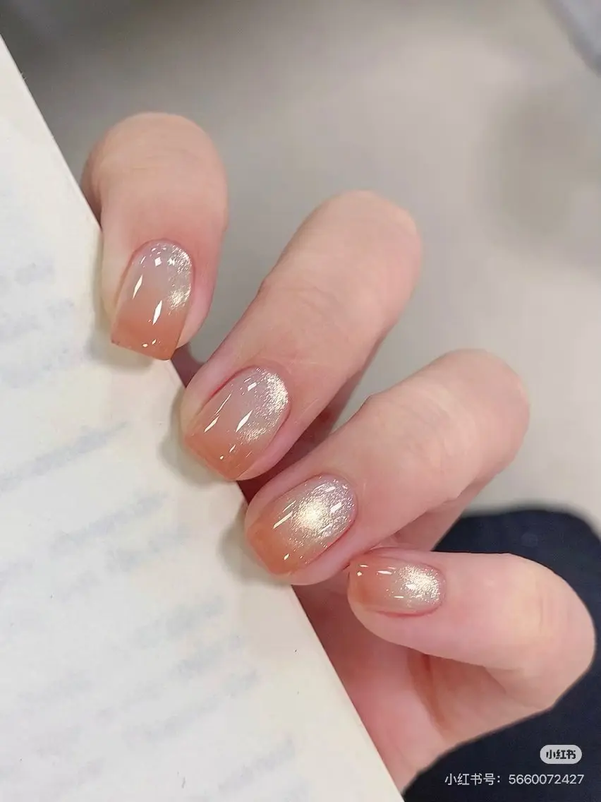 ネイル ハンドネイル ユリ 💕のネイルデザイン
