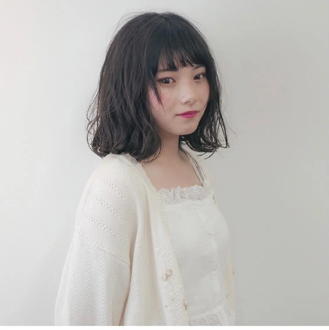ミディアム ボブ レイヤーカット ダメージレスサロン✨ kayo🌱のヘアスタイル