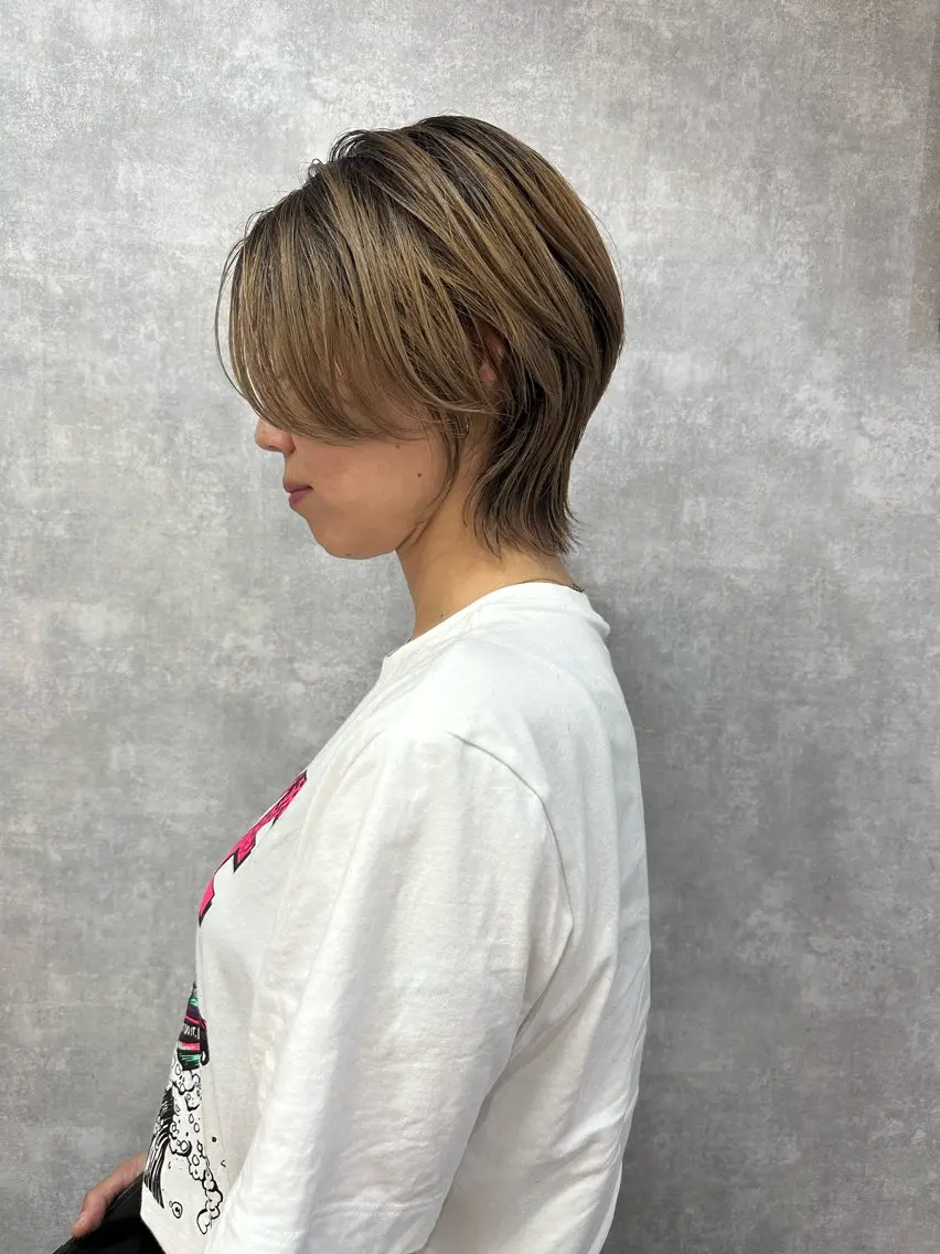 ショート 切りっぱなしボブ ショートボブ ハンサムショート 丸みショート ボブ モテ髪/ボブ/ショー ト/アダチフウトのヘアスタイル