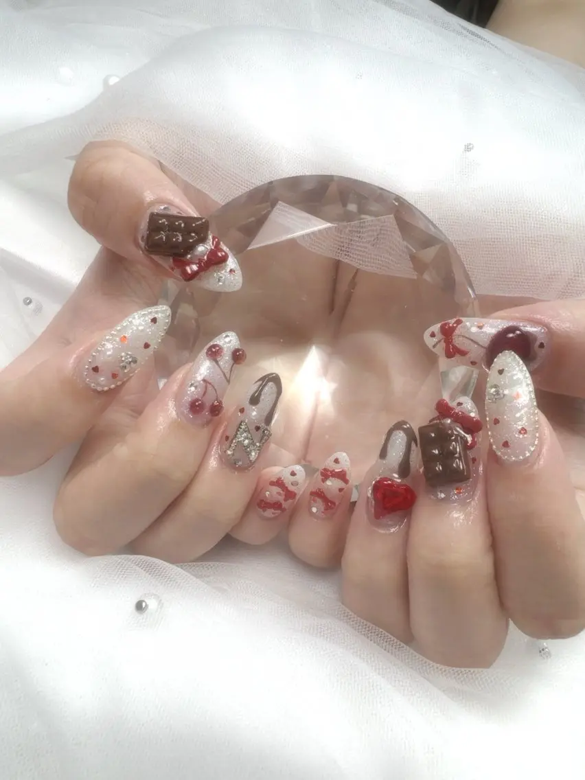 ネイル アートネイル チークネイル ドット フットネイル フレンチネイル ハンドネイル Queeens nailのネイルデザイン
