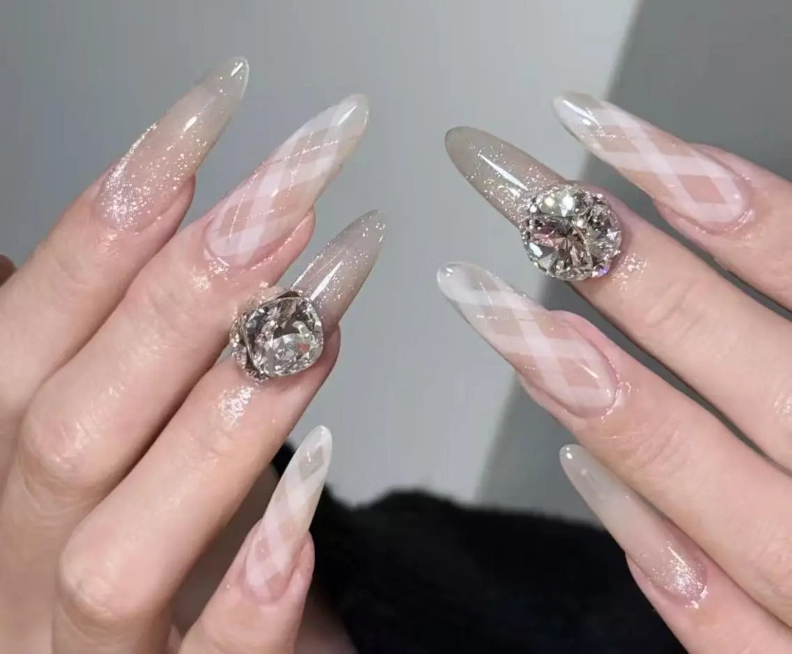 ネイル ハンドネイル 🎀 UU_nailのネイルデザイン