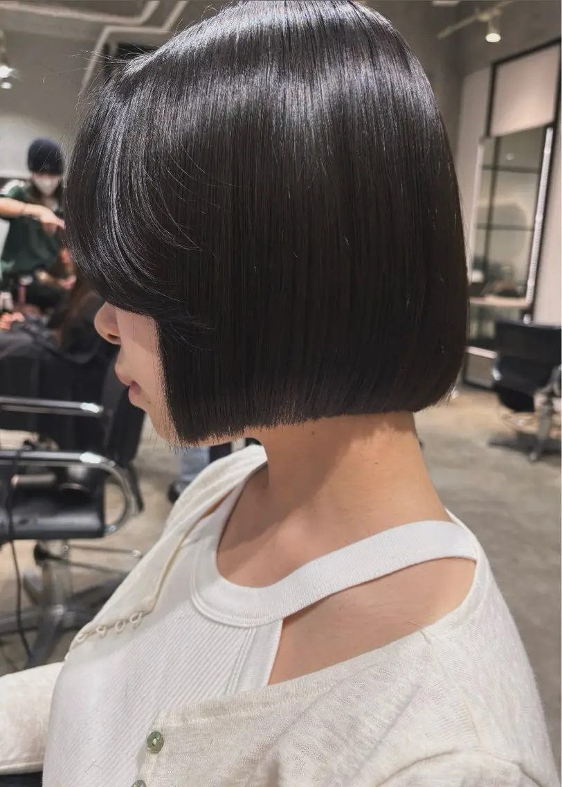 ショート カラー カット ヘアカラー トリートメント Juna✂️ レイヤー / ボブのヘアスタイル