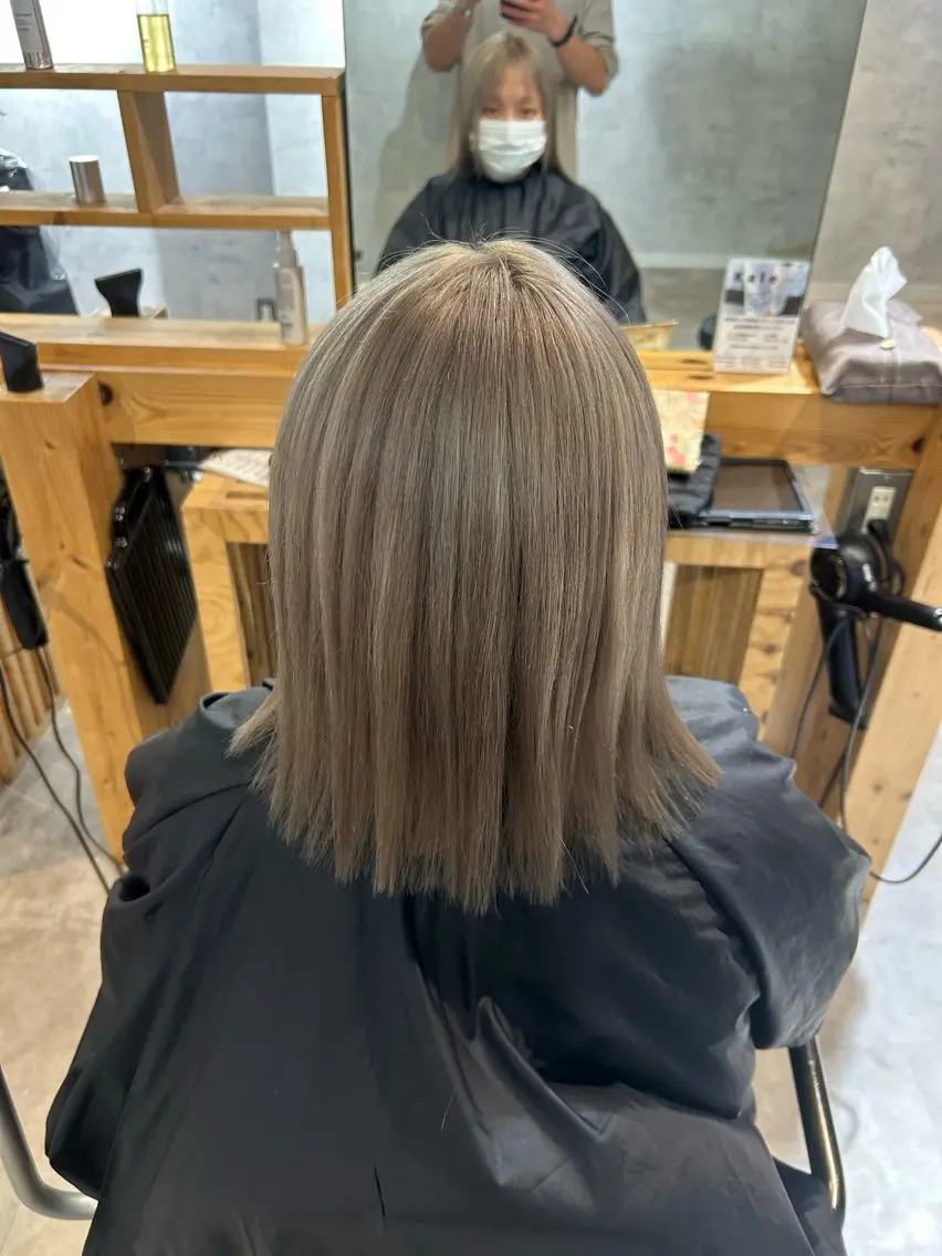 セミロング カラー ヘアアレンジ ヘアカラー トリートメント Sia中野新橋 『JUNYA』のヘアスタイル