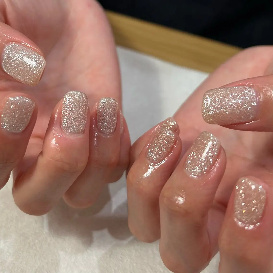 ネイル フラッシュネイル ラメ(グリッター) ハンドネイル 【 Lea's 】 kaedeのネイルデザイン