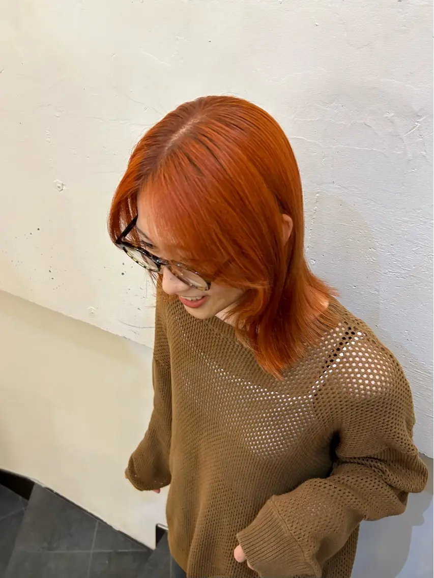 カラー lomalia moekaのヘアスタイル