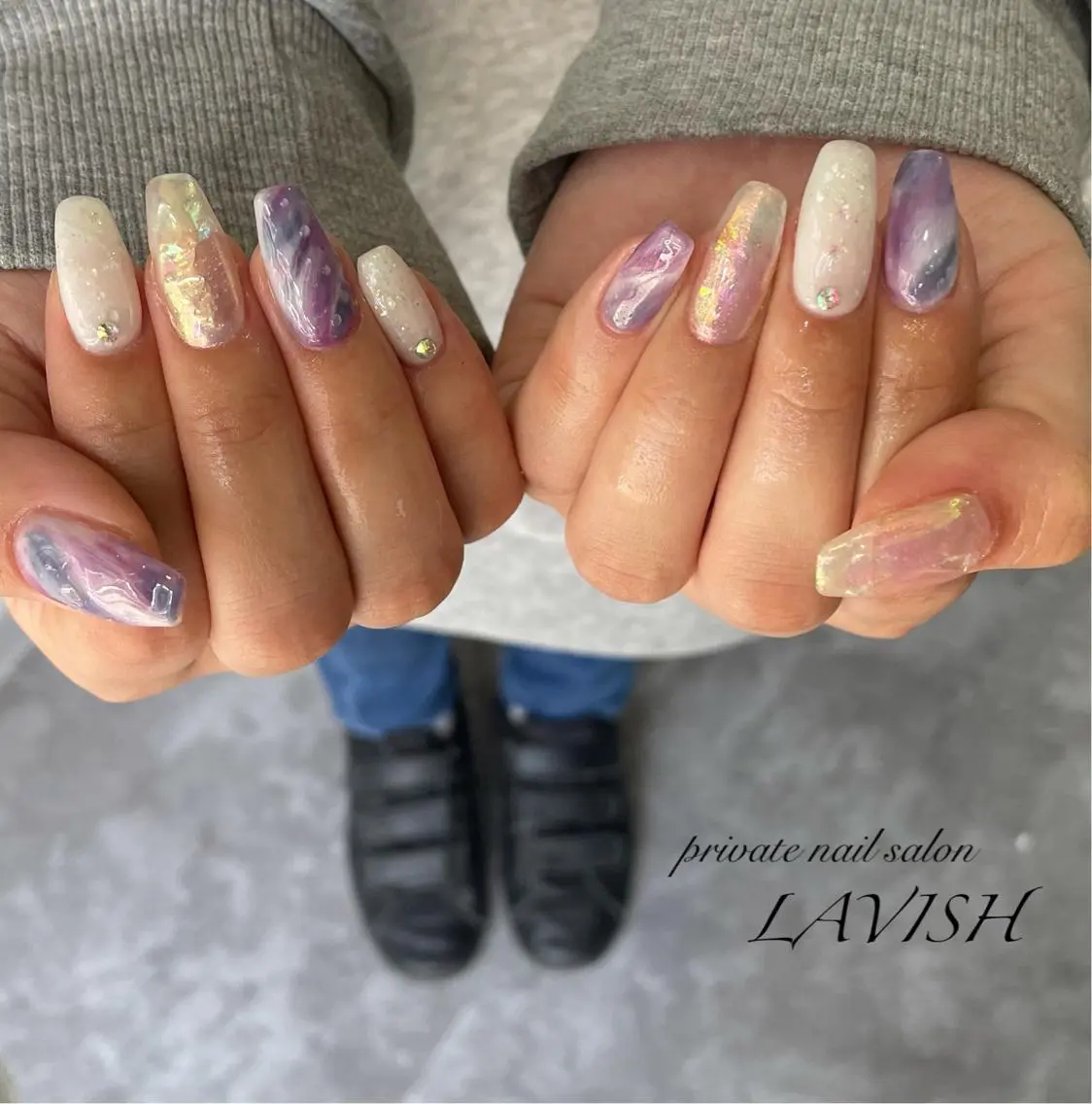 ネイル 氷ネイル・うるうるネイル 韓国ネイル ニュアンスネイル ワンカラーネイル 春ネイル LAVISH 大和店 emi・:*+のネイルデザイン