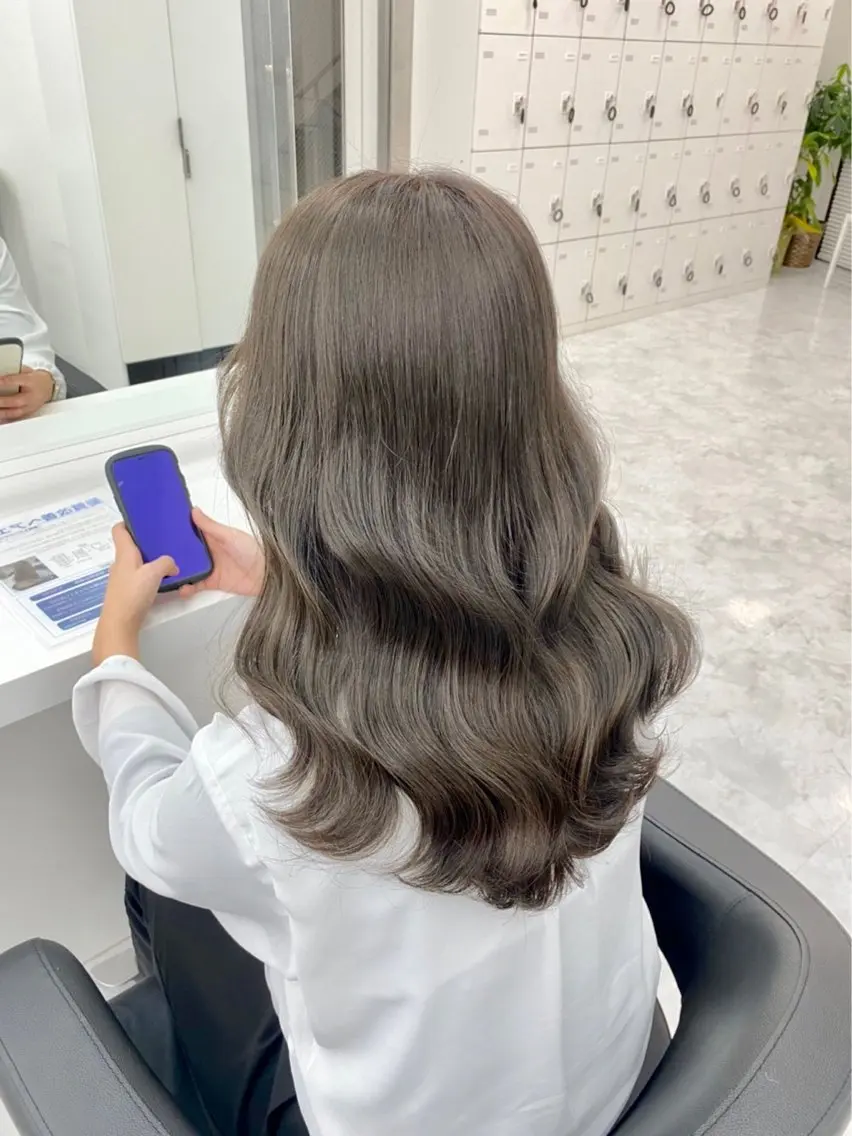 セミロング カラー ヘアアレンジ ヘアカラー トリートメント ヘッドスパ ヘアセット 🕯️公式 渋谷DANCE🕯️のヘアスタイル