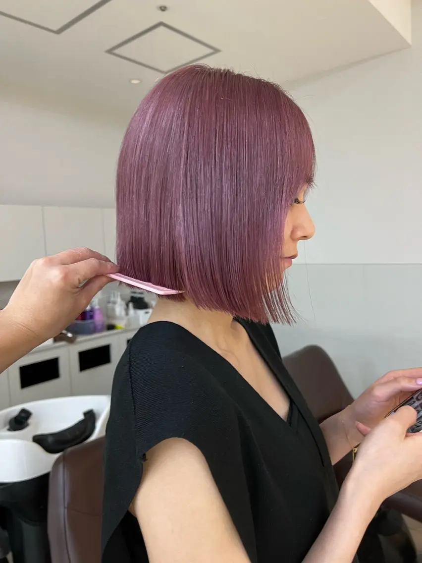 ショート カラー アッシュ アッシュブラウン ブリーチ ブラウンカラー ケアブリーチ ヘアカラー トリートメント ヘアセット レイヤー専門家 ダブルカラー修のヘアスタイル