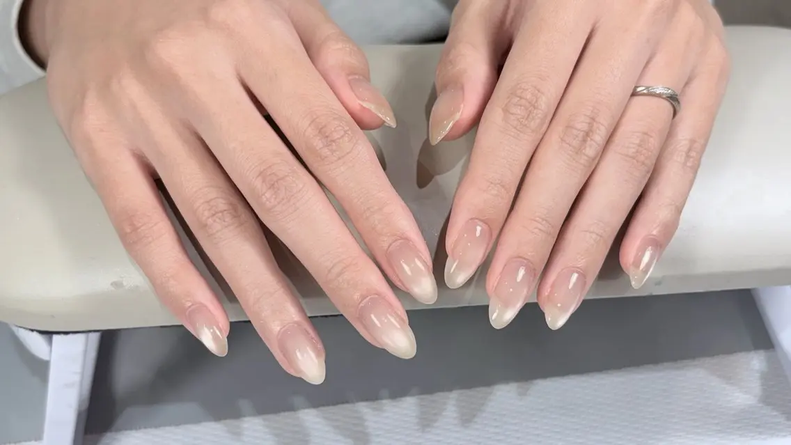 ネイル 甘 皚萱のネイルデザイン